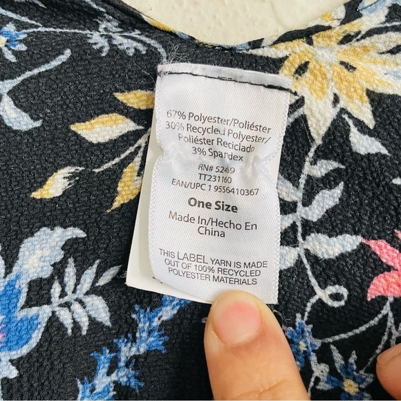 Woman’s Floral Kimono Cardigan one size dark ditzy floral summer beach cover - Picture 3 of 9